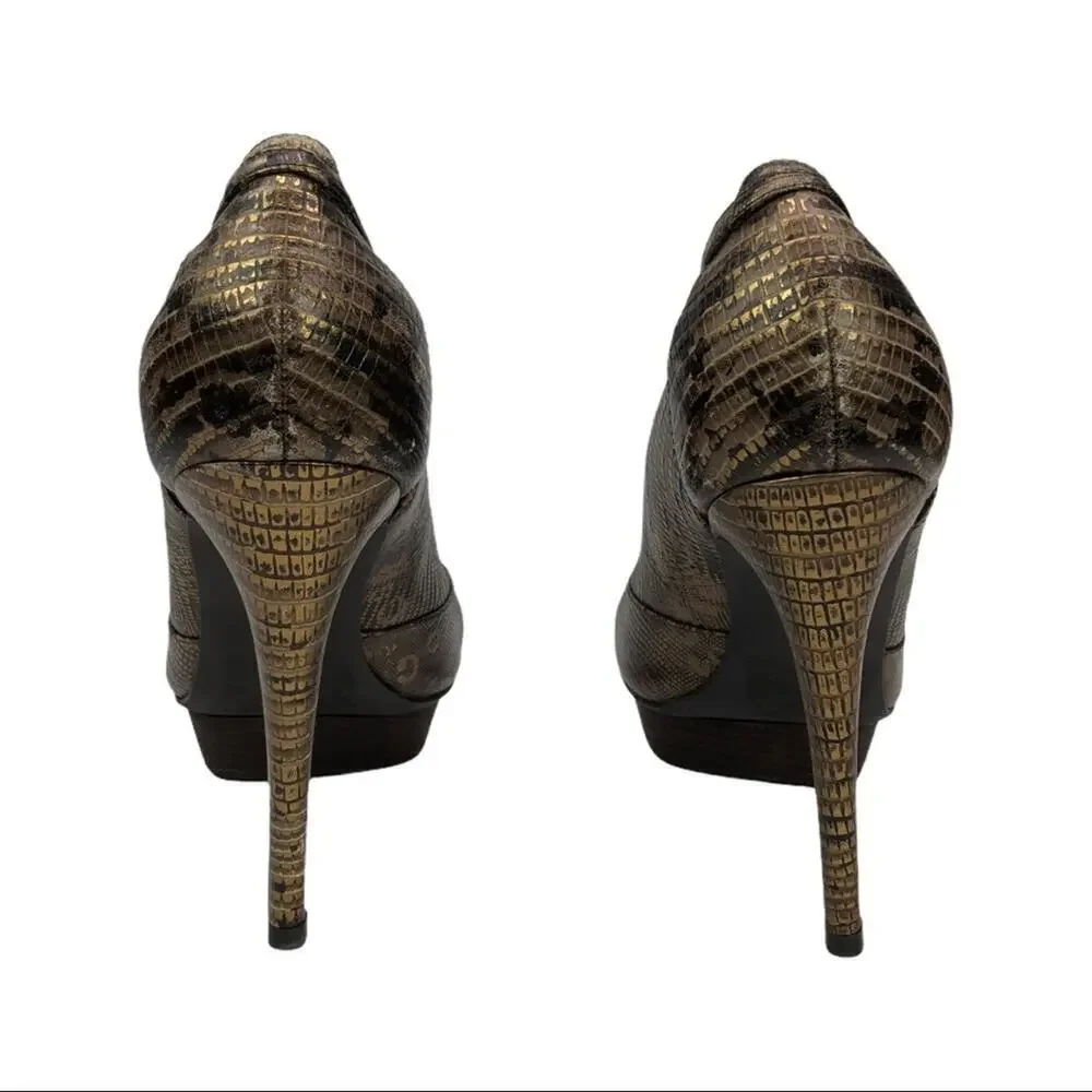 BCBGMaxAzria Stilleto Snake Print Leather Shoes 9